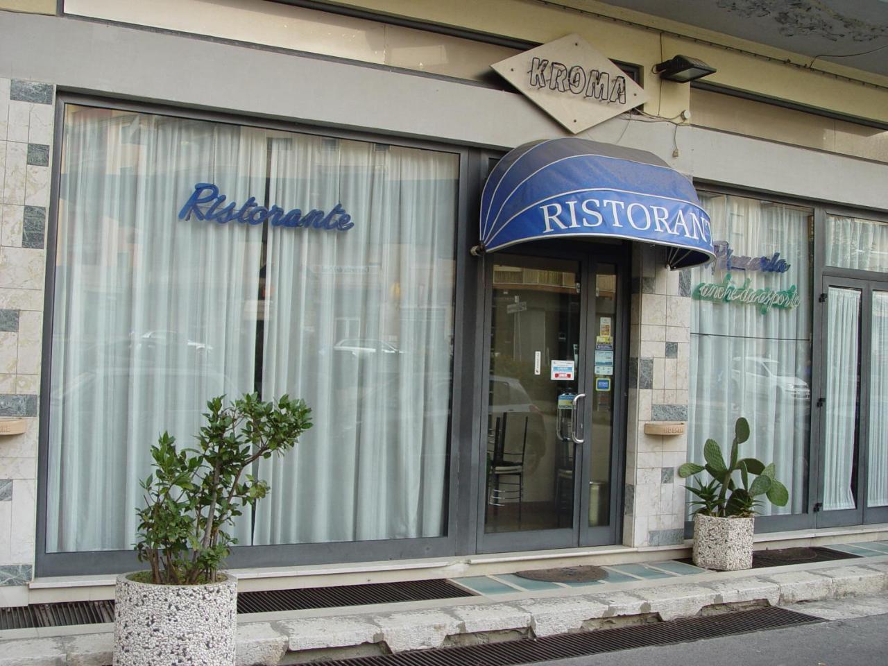 Kroma Hotel 3*